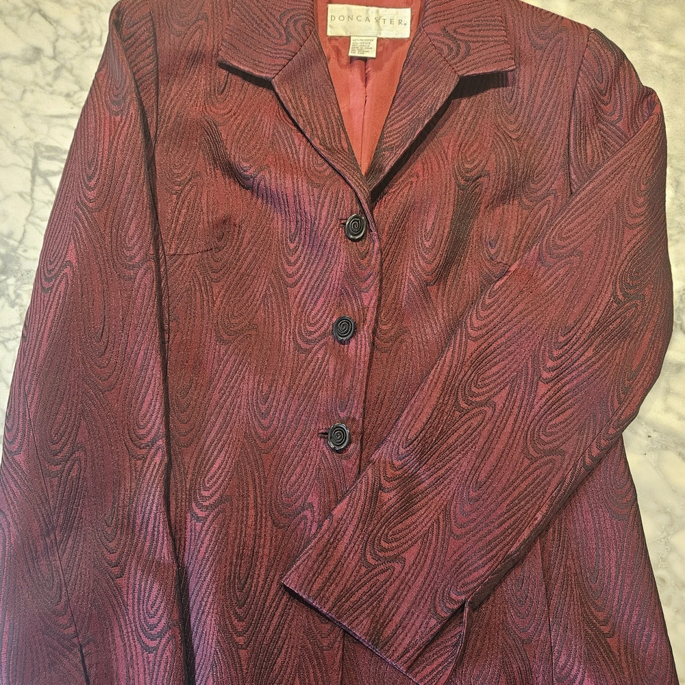 Doncaster Red Blazer Structured Professional Style - image 5